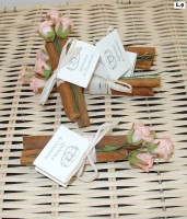 Lembrancinhas em pau de canela